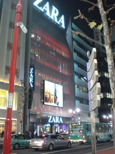 ユニクロ、ZARA、H&M｢だけ｣の古着店の狙いとは…背景に物価高騰｢もはや安くない｣ | Business Insider Japan