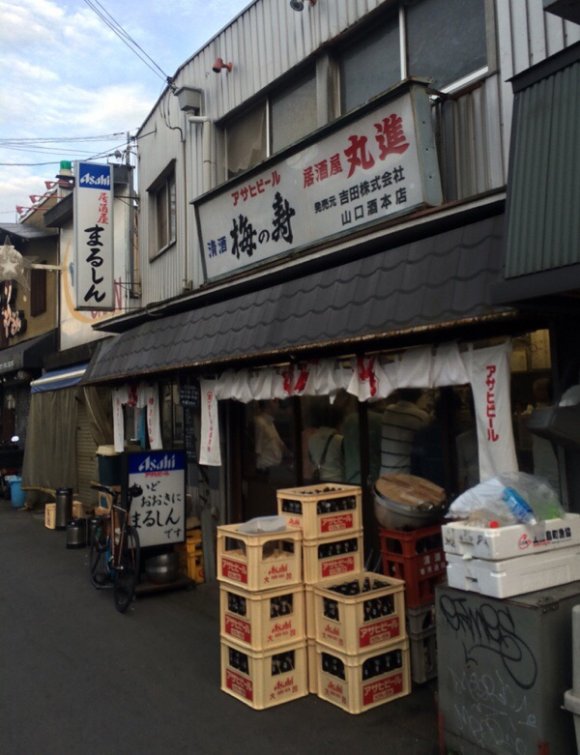 京橋の風俗の特徴！風俗ビルとラブホ街が近いエリアは集客も期待大◎｜ココミル