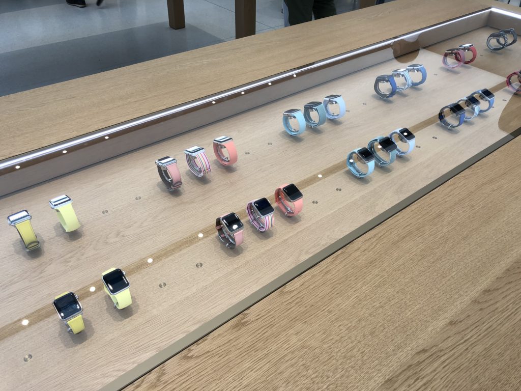 Apple、新宿に活気 - Apple (日本)