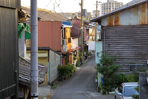 天王新地 （和歌山県和歌山市） -