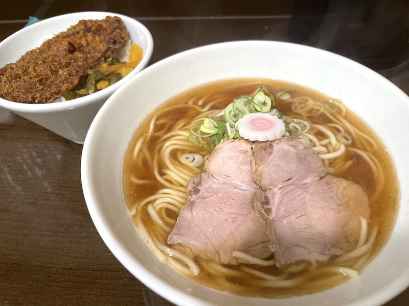 らーめん紬麦｜醤油ベースのラーメンやつけ麺が美味しいお店｜アキバ生活