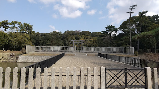 御陵天然温泉 亀の湯 -