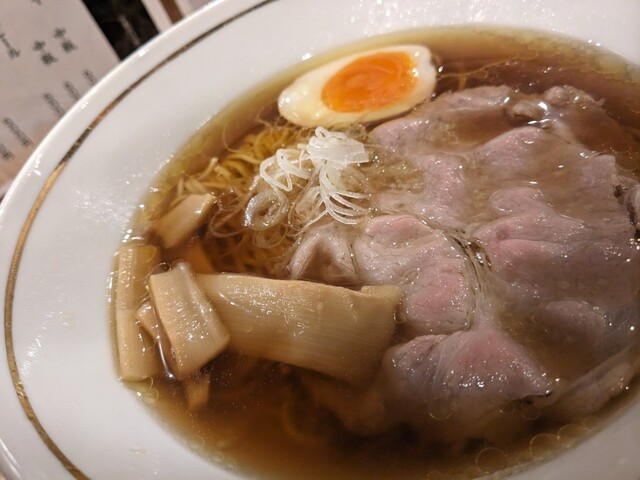 古町に新しくオープンしたラーメン紬麦さん🍜 #淡麗醤油ラーメン#生姜醤油ラーメン#チャーシュー#新店オープン#ラーメン 好きな人と繋がりたい#グルメ好きな人と繋がりたい#居酒屋好きな人と繋がりたい#ラーメンパトロール#新潟ラーメン#新潟グルメ#ランチ#新潟市#古町#ら 