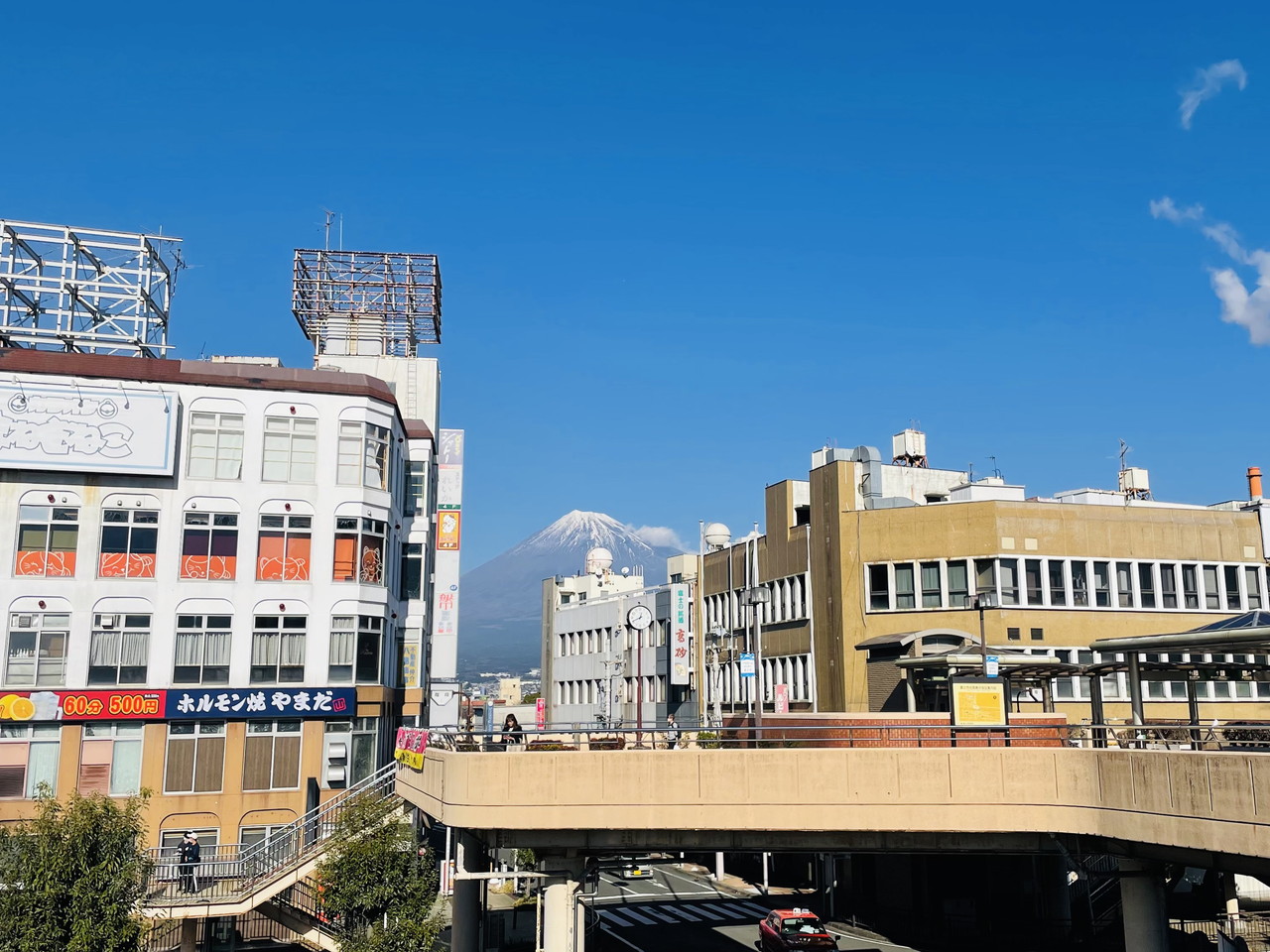 富士市｜デリヘルドライバー・風俗送迎求人【メンズバニラ】で高収入バイト