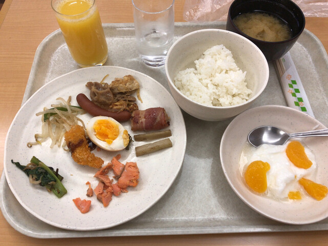 朝食バイキング』by 食太食太 :