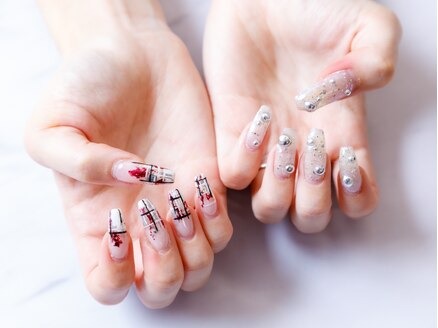 心斎橋でアートし放題ネイルはTemptation nail studioへ！！