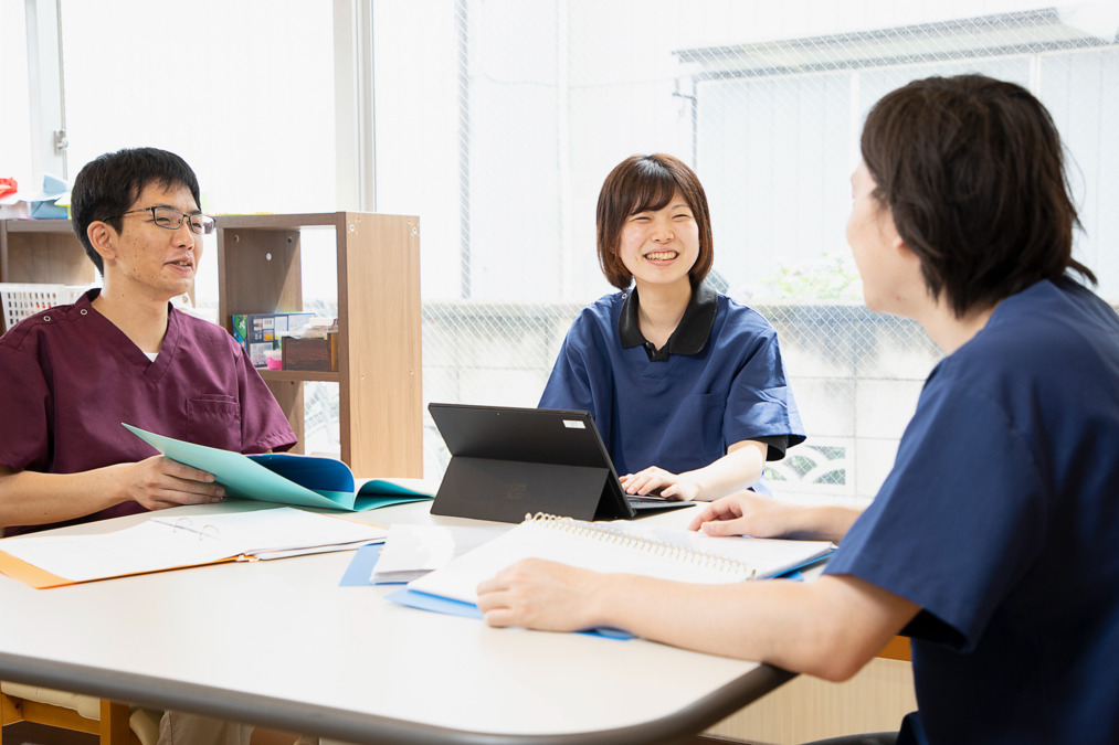 みつばメゾン足立六町の介護求人 【介護福祉士:正社員の募集】- 足立区（東京都）