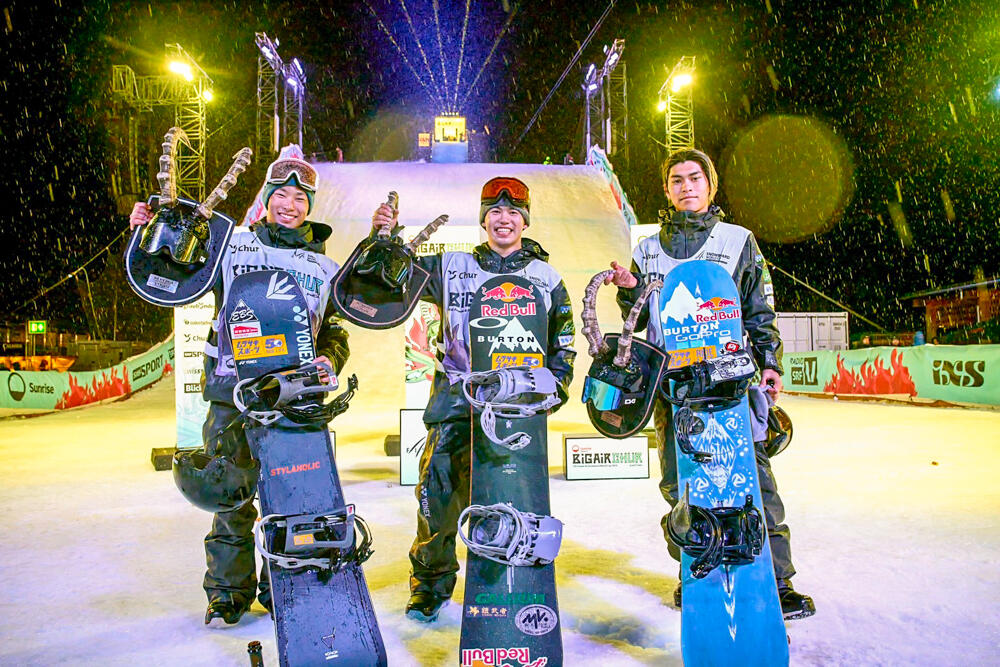 スノーボードビッグエアー 木村葵来 Beijing Snowboard