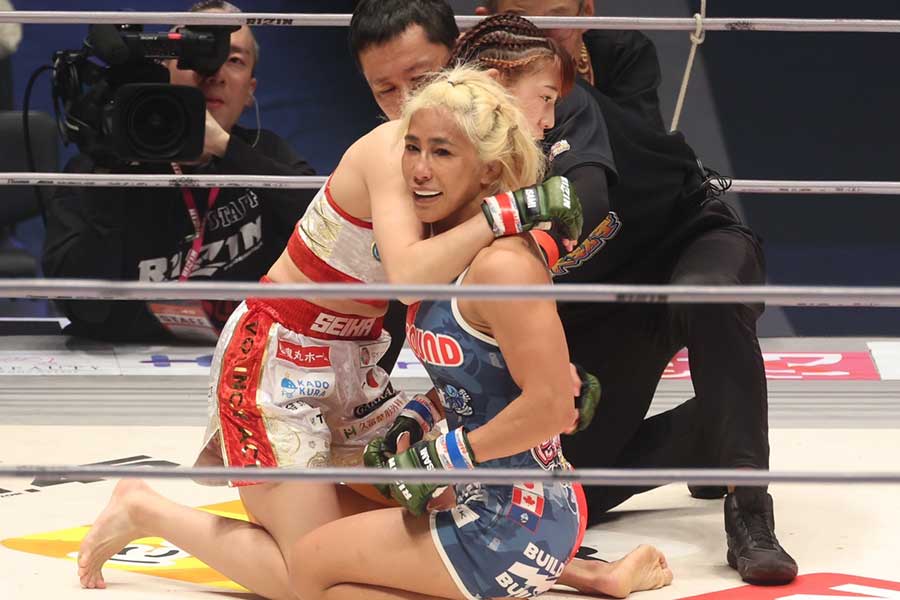 RIZIN】ヒョウ柄水着の“女豹”山本美憂、浅倉カンナとともに計量一発クリアー - ゴング格闘技