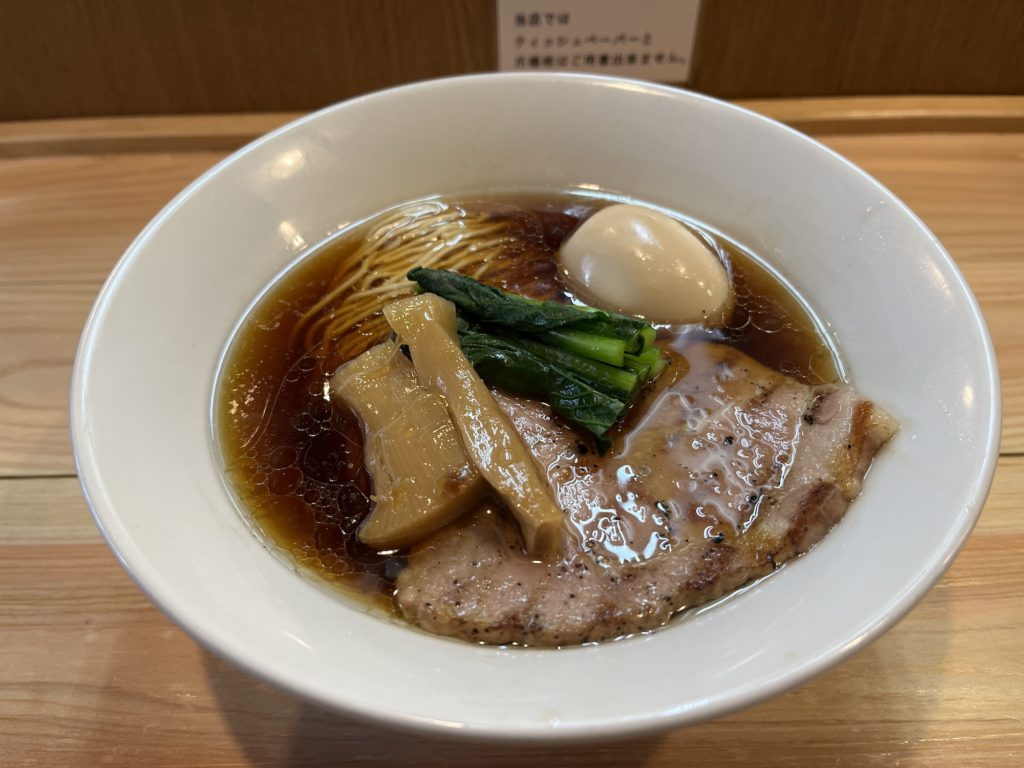 世田谷中華そば 祖師谷七丁目食堂＠祖師ヶ谷大蔵 醤油 雲呑中華そば