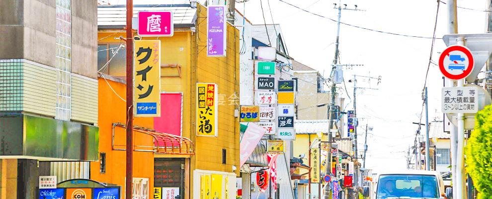 Z世代にひそかに人気…ネオンが映える昭和な温泉街「戸倉上山田温泉」をぶらり旅 - ページ