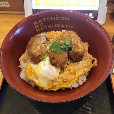 こだわりかつ丼【かつさと】テイクアウトOK！浜松西インター店/船越バイパス店/浜北店/住吉バイパス店|株式会社三つ葉