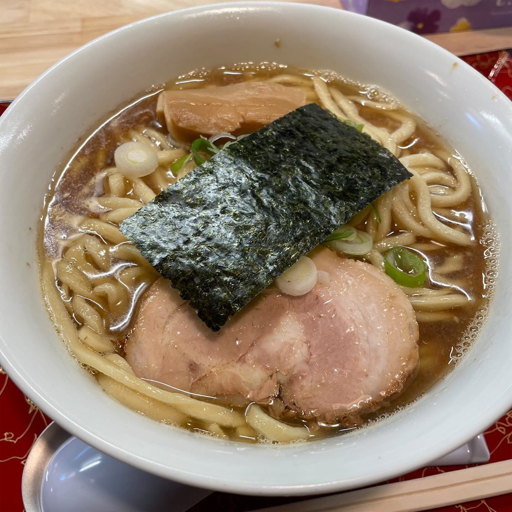 麺庭つむぎ】あり得ないだろ‥ウマすぎてラーメン評論家が二日連続で行ってしまうほどの新店をすする SUSURU TV.第2775回 –