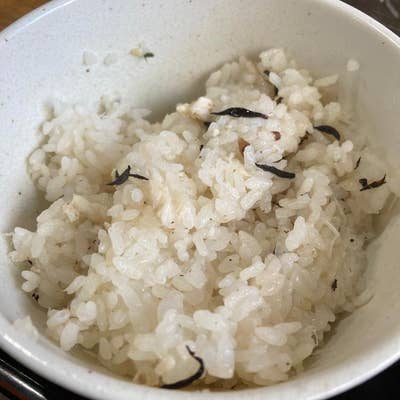 岡崎「平の屋」魚市場内の海鮮丼が安くて行列の出来る店 | ひとり酒場