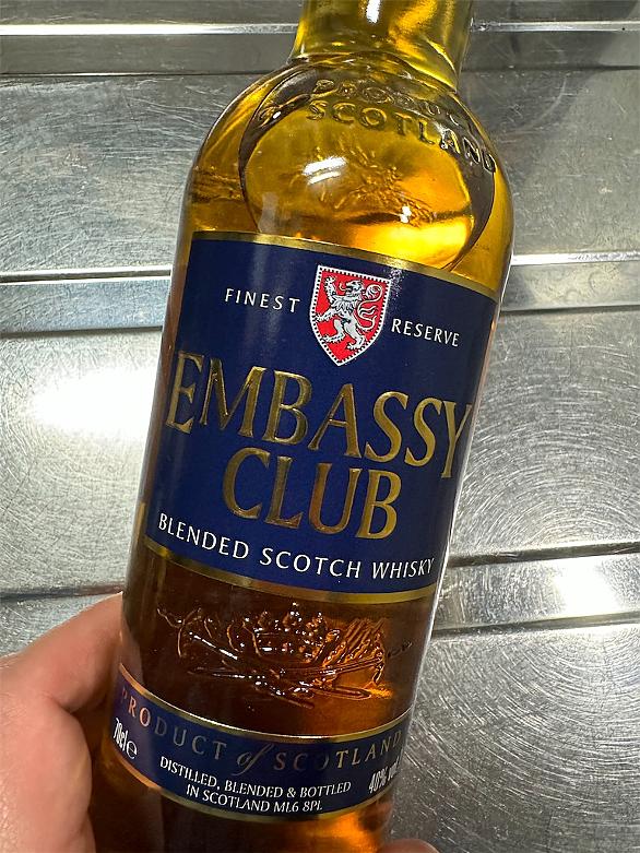 激安スコッチウイスキー EMBASSY CLUBを飲んでみた | ウイ好きー倶楽部