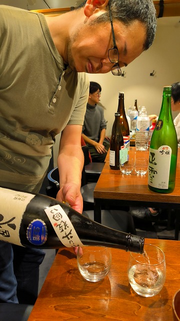 新橋『酒と肴ひらの』で飲んで、閉店まで残っていたメンツで『魚ませませ』に行ってきた記 - あのcongiroが、酒と旅と○○を大いに語る！ブログ！