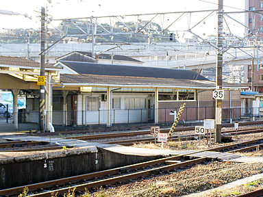 山陽線・幡生駅－さいきの駅舎訪問