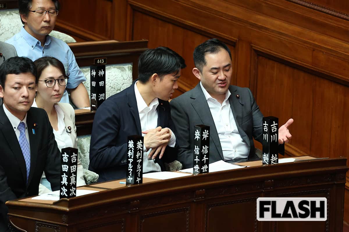 カローラの煽り運転撲滅委員会 ・土曜日やのに早く終われた😁✌️・自己満でアップしたった😙✌️✨・いつも同じ様なのですみません🙏・いつもありがとう御座います😊👍🤝✨に関するカスタム事例｜車のカスタム情報はCARTUNE