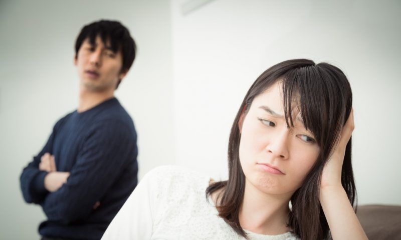 医師監修】性病の潜伏期間とは？｜しこりやのどの痛みを感じたら｜性病検査（大阪）｜性病ドットコム