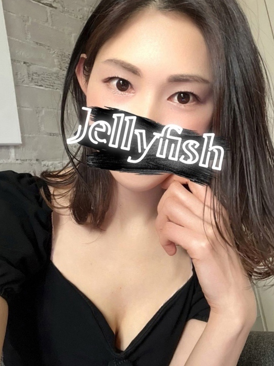 夏目さやかさん（Jellyfish銀座 -ジェリーフィッシュ銀座-）のセラピストプロフィール｜メンズエステ探しならリフガイド