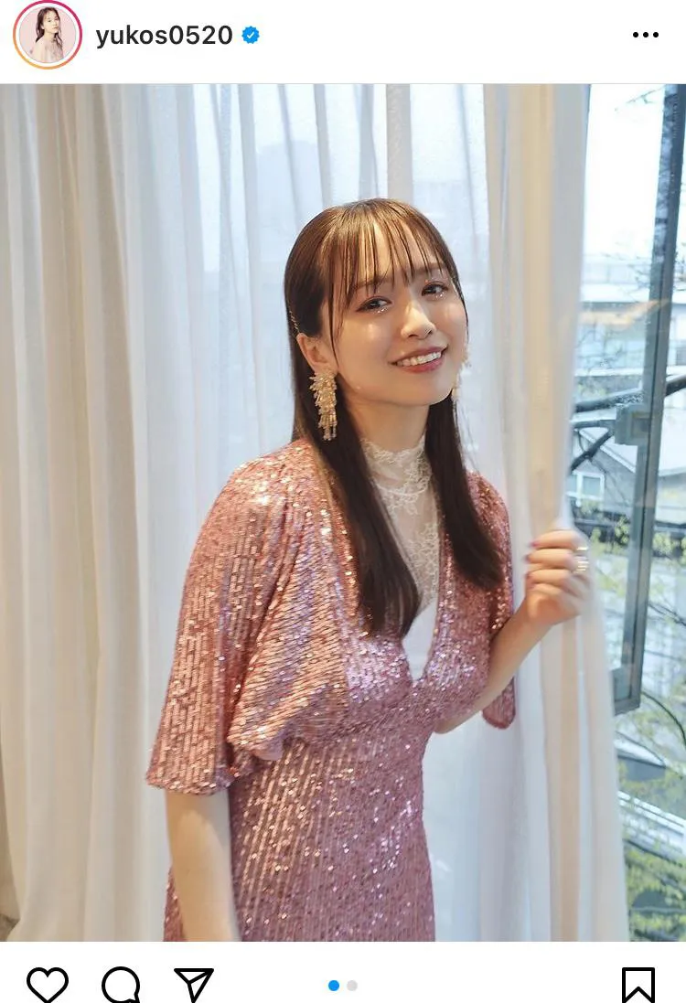 篠田麻里子、アフタヌーンティーで「贅沢な時間」満喫 「セレブ感」「優雅」と驚嘆の声 | ENCOUNT