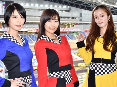 斉藤由貴＆娘・水嶋凜との3ショット アンミカ「透明感も空気感も顔も声もそっくり！」 | ORICON