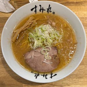 札幌超人気ラーメン店｢すみれ｣｢けやき｣｢彩未｣ 行列を回避するならこの時間！ |