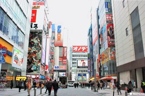 秋葉原にオープンしたジャンクPC専門店「ジャンクコンフル 秋葉原店」に行ってみた！【”使える”ジャンクPC】