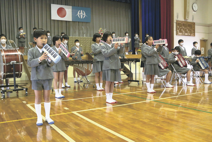 せせらぎ観察園を活用した総合的な学習の時間の取り組み - 川崎市立下布田小学校